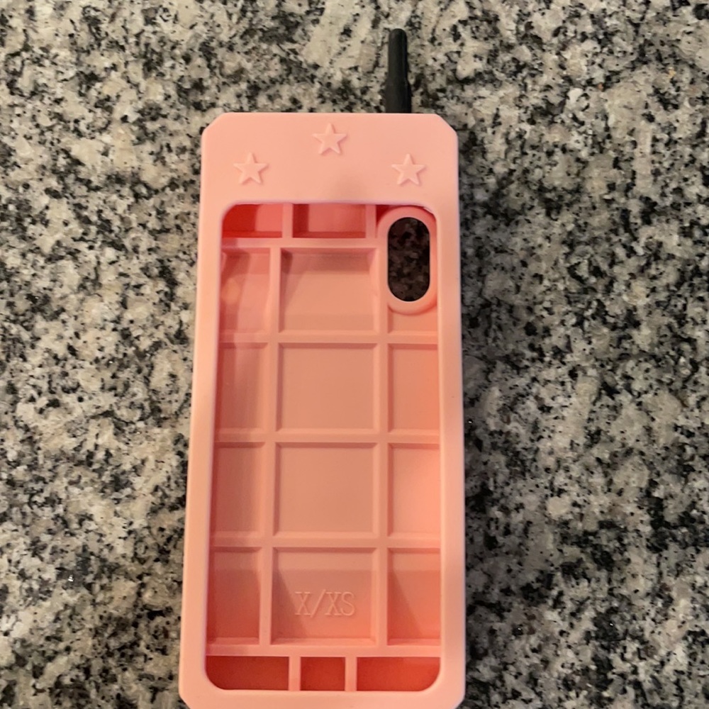 iPhone XS case - Picture 2 of 2